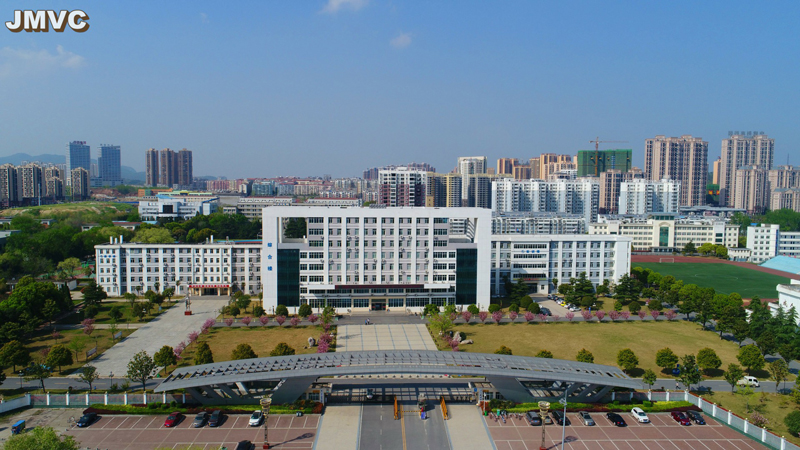 校园鸟瞰3.jpg