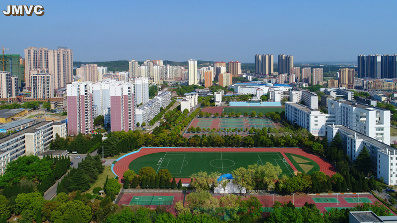 校园鸟瞰4.jpg