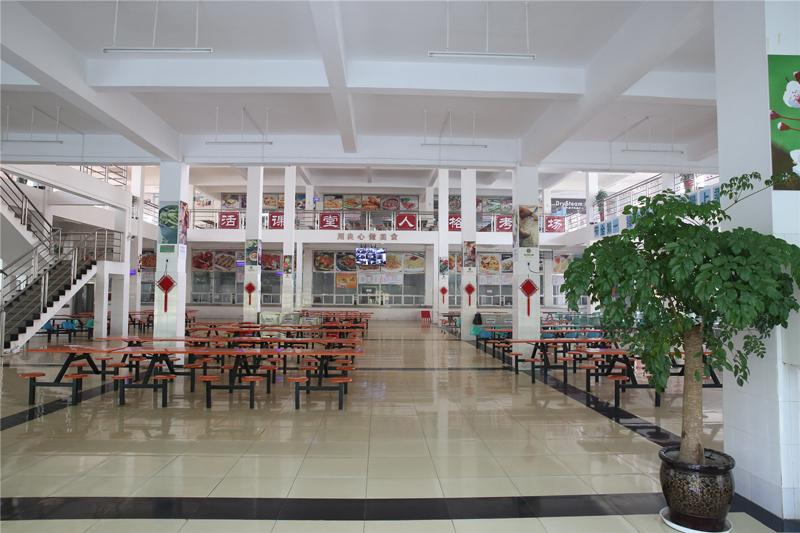 食堂就餐厅.jpg