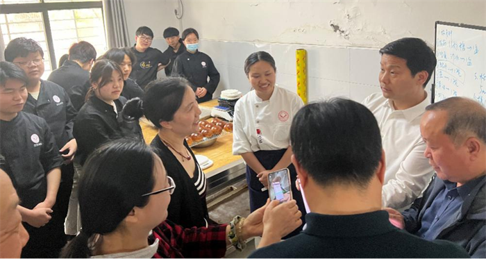 图片3.png 图片3.png