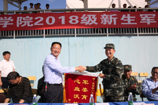 图片5.jpg 图片5.jpg